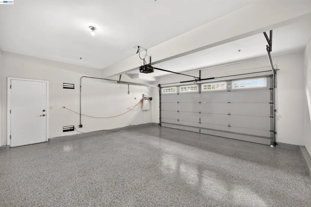 5518 Alvelais Dr Union City, CA 94587