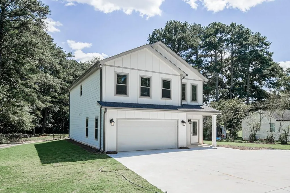 2002 Fence Road Dacula, GA 30019