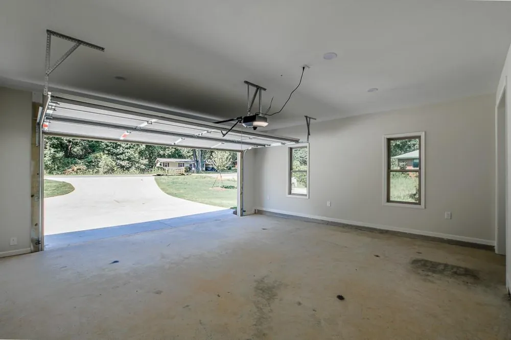 2002 Fence Road Dacula, GA 30019
