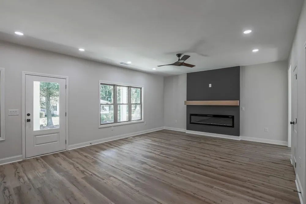 2002 Fence Road Dacula, GA 30019