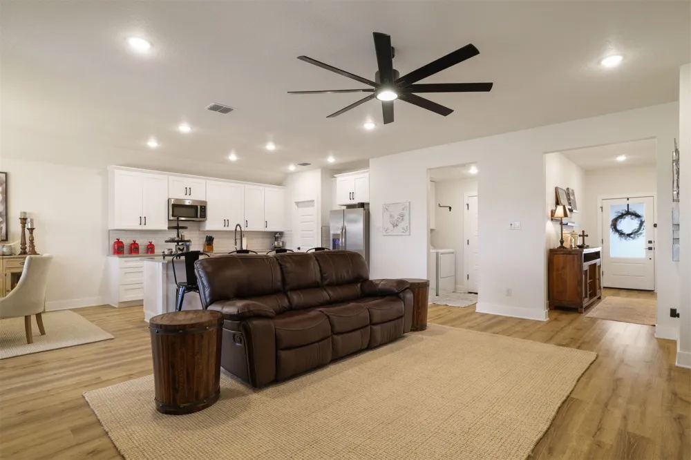 11828 Xavri Lane Kingston, OK 73439