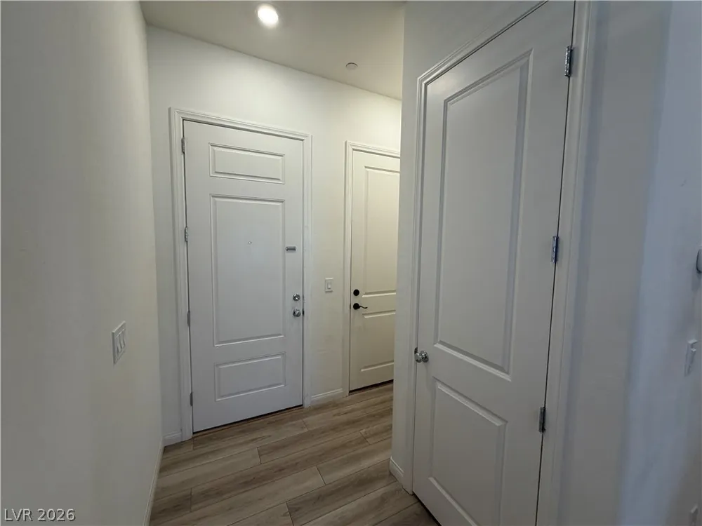 11836 Black Canary Avenue Las Vegas, NV 89138