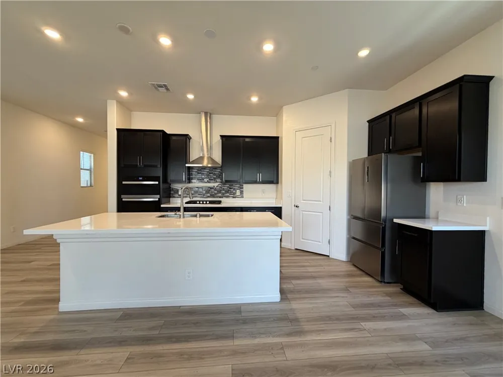 11836 Black Canary Avenue Las Vegas, NV 89138