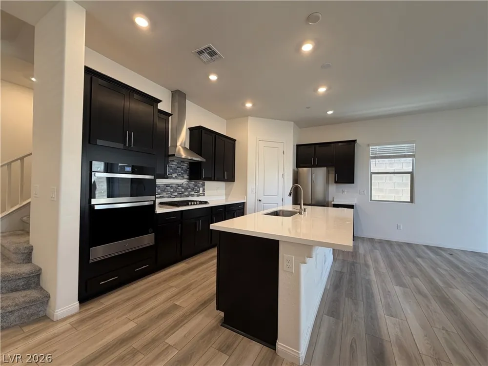 11836 Black Canary Avenue Las Vegas, NV 89138