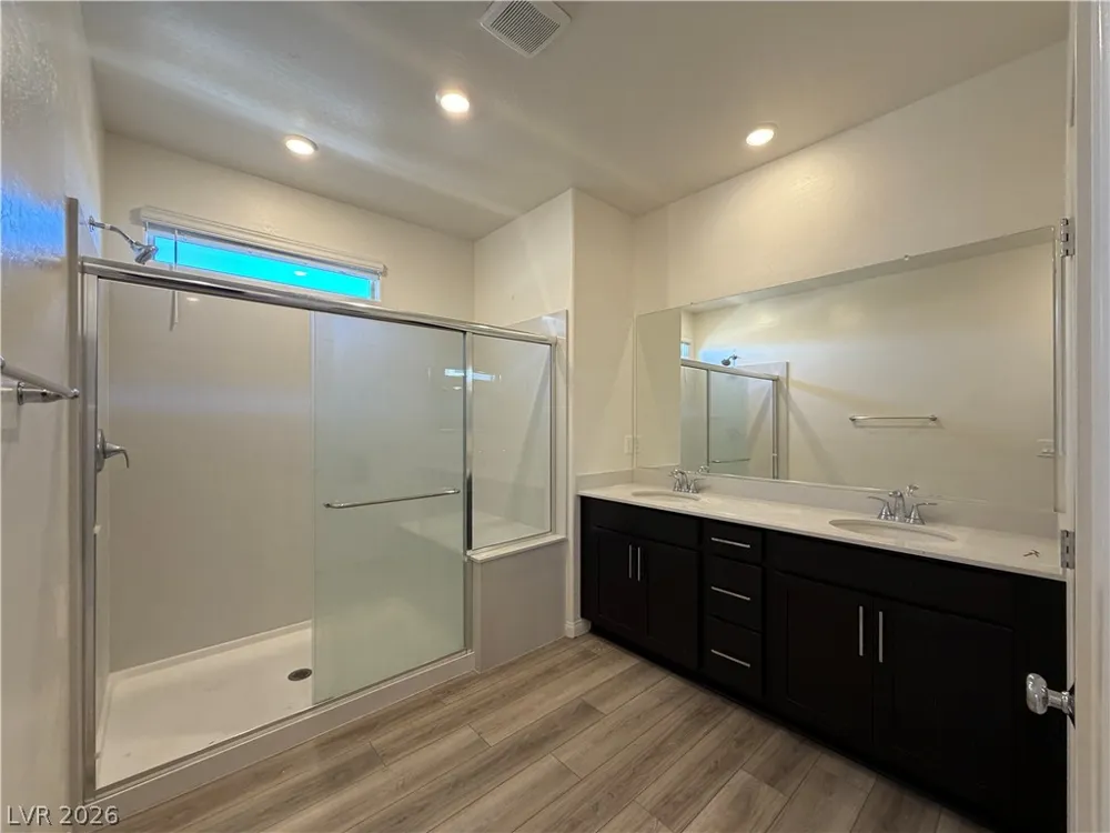 11836 Black Canary Avenue Las Vegas, NV 89138