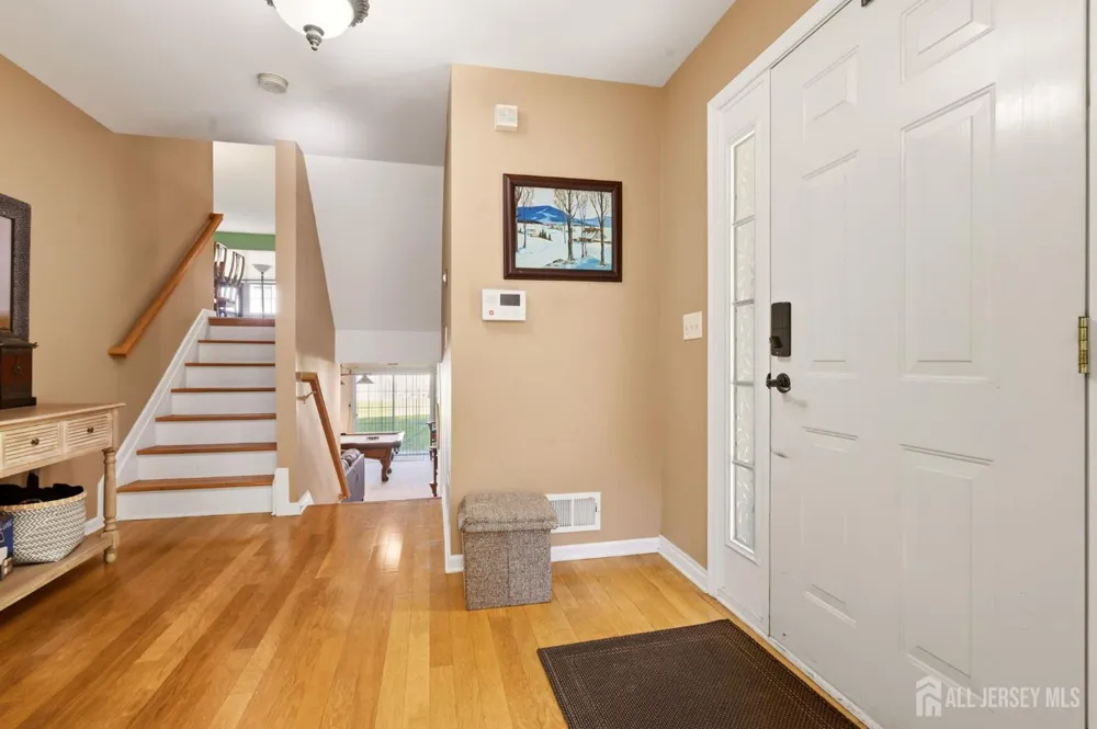 17 Hanna Lane Old Bridge, NJ 08879