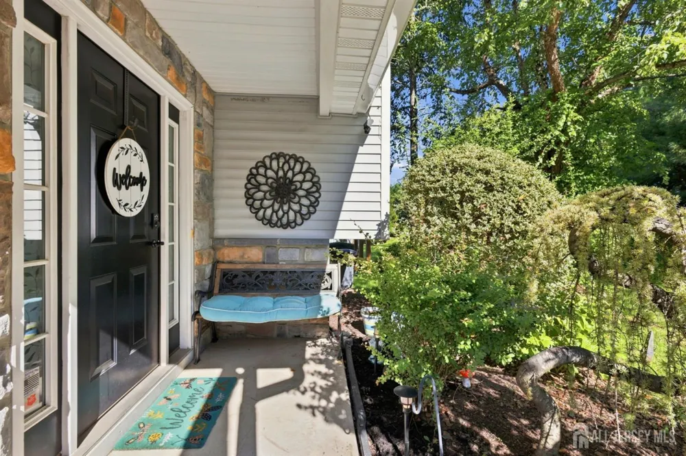 17 Hanna Lane Old Bridge, NJ 08879