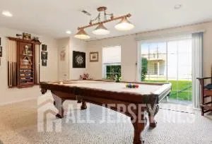 17 Hanna Lane Old Bridge, NJ 08879