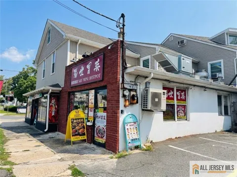 1644 Nj-27    S & Y Mini Hot Pot Highway