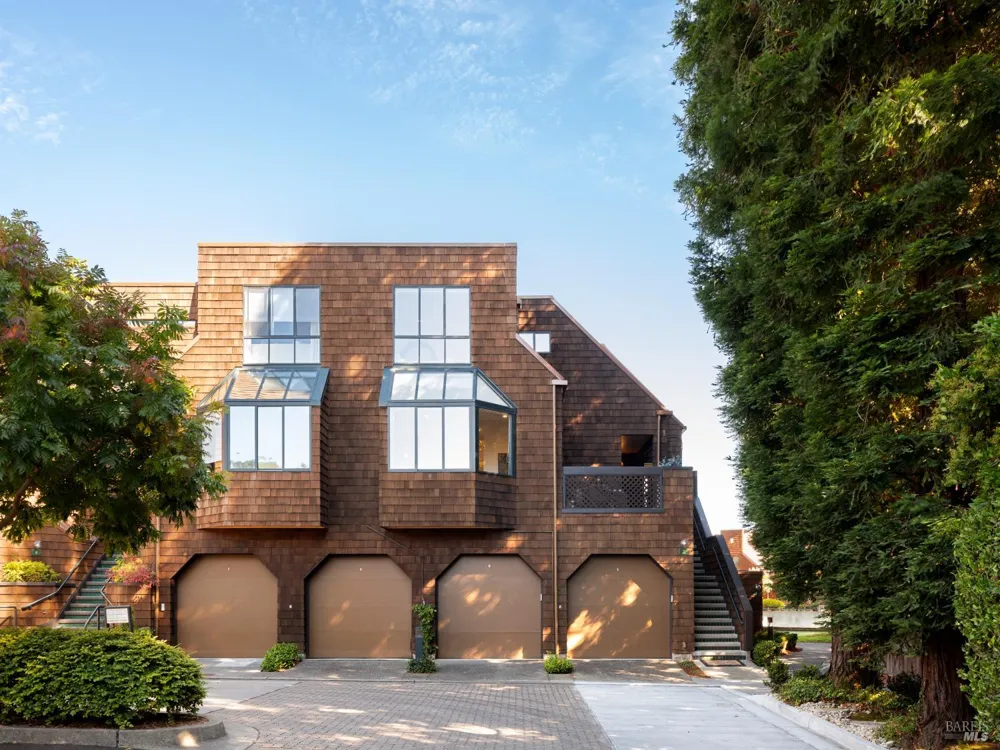 2 Lagoon Vista Road Tiburon, CA 94920