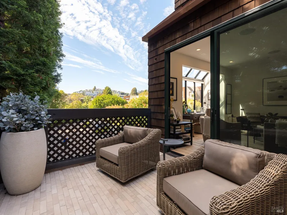 2 Lagoon Vista Road Tiburon, CA 94920
