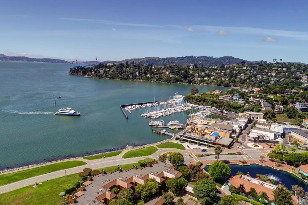 2 Lagoon Vista Road Tiburon, CA 94920
