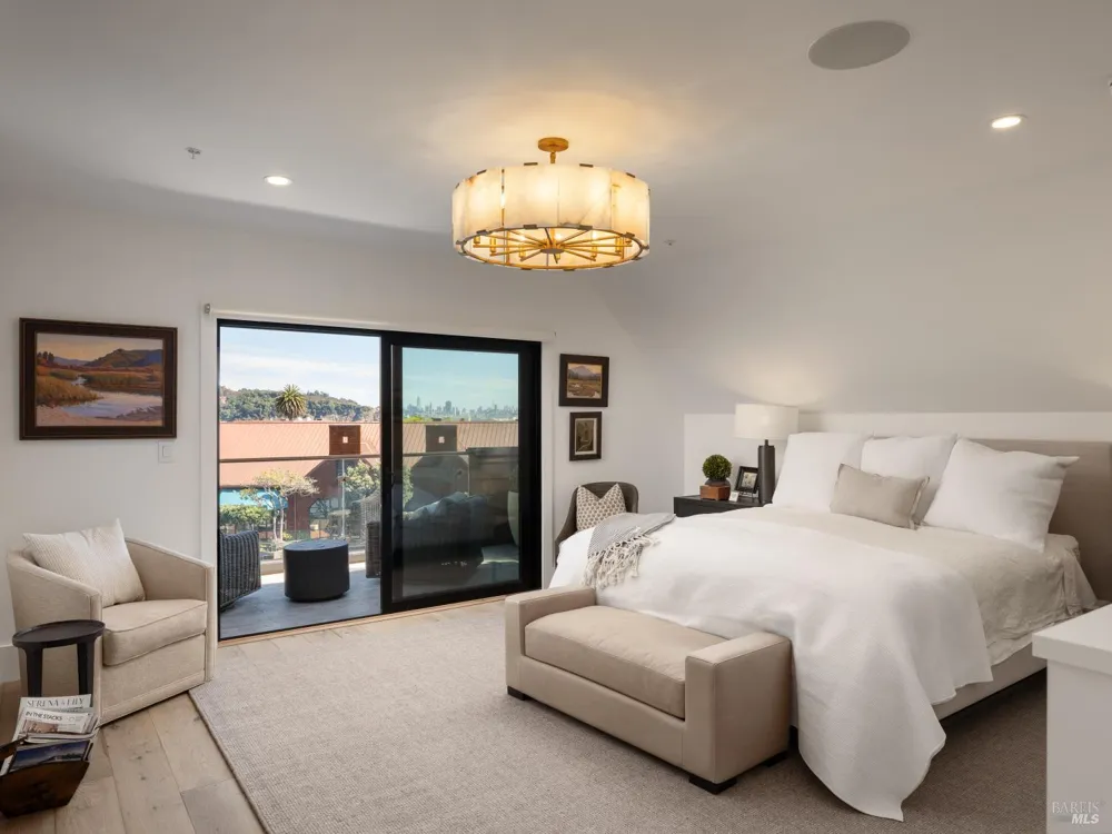 2 Lagoon Vista Road Tiburon, CA 94920