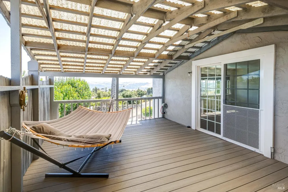262 Carlisle Way Benicia, CA 94510