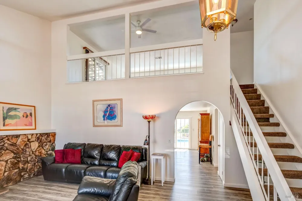 262 Carlisle Way Benicia, CA 94510