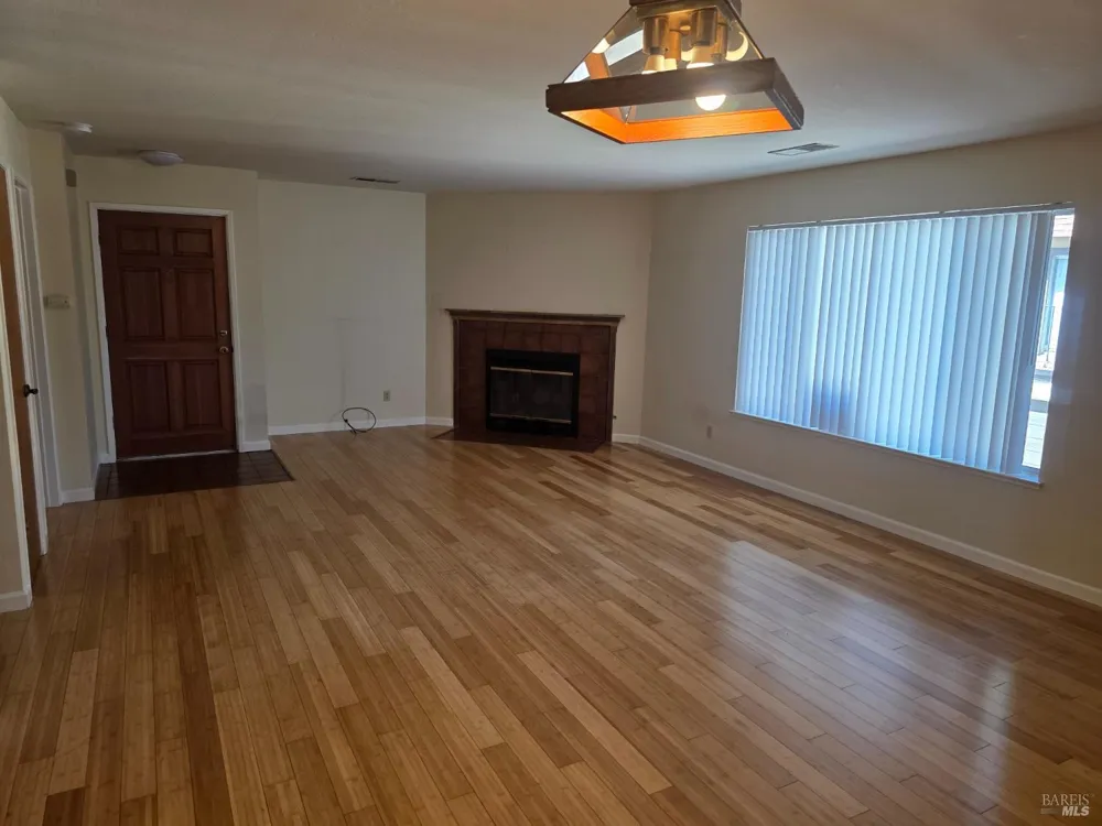 2220 Clay Street Napa, CA 94559