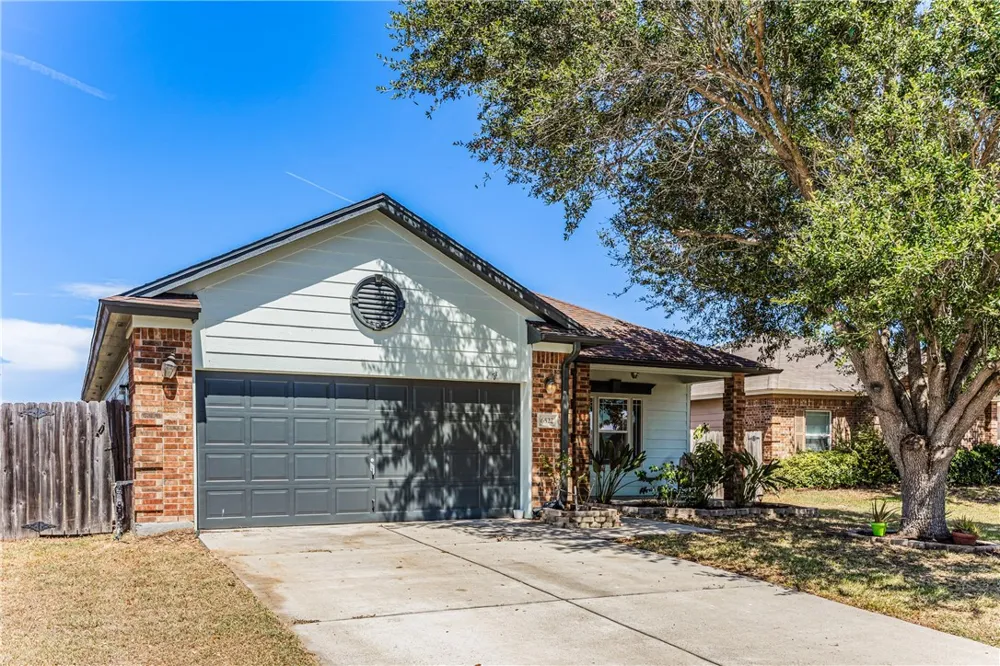 6522 Purplewing Drive Corpus Christi, TX 78414