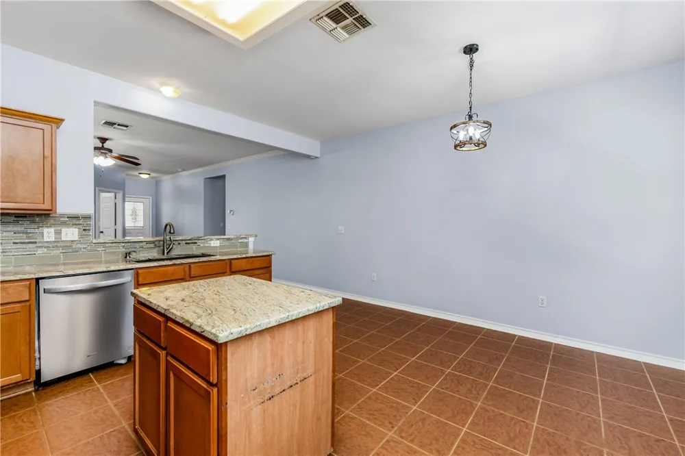 6522 Purplewing Drive Corpus Christi, TX 78414