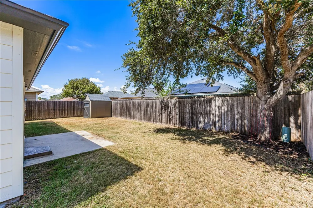 6522 Purplewing Drive Corpus Christi, TX 78414