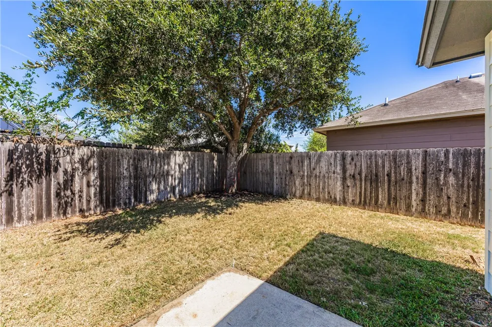 6522 Purplewing Drive Corpus Christi, TX 78414
