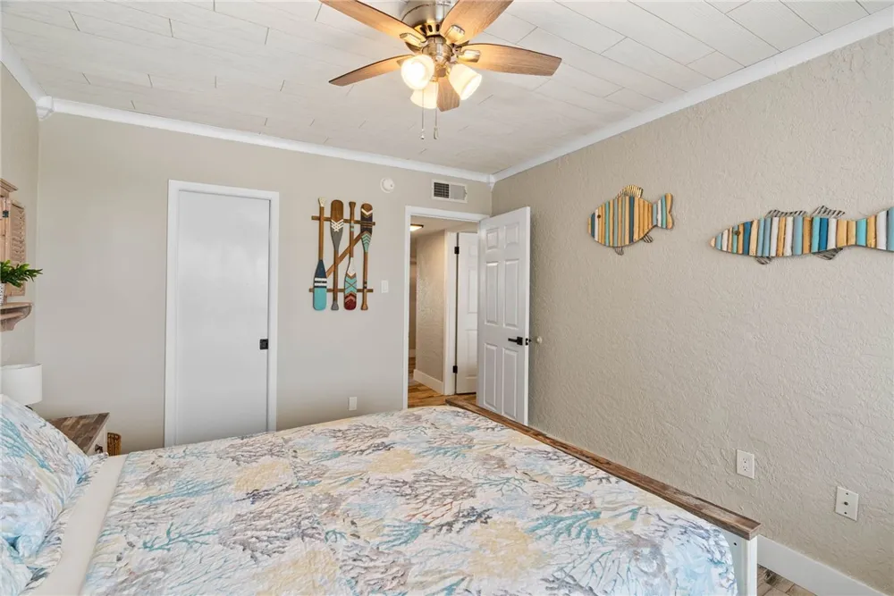 14401 Commodores Drive #207 Corpus Christi, TX 78418