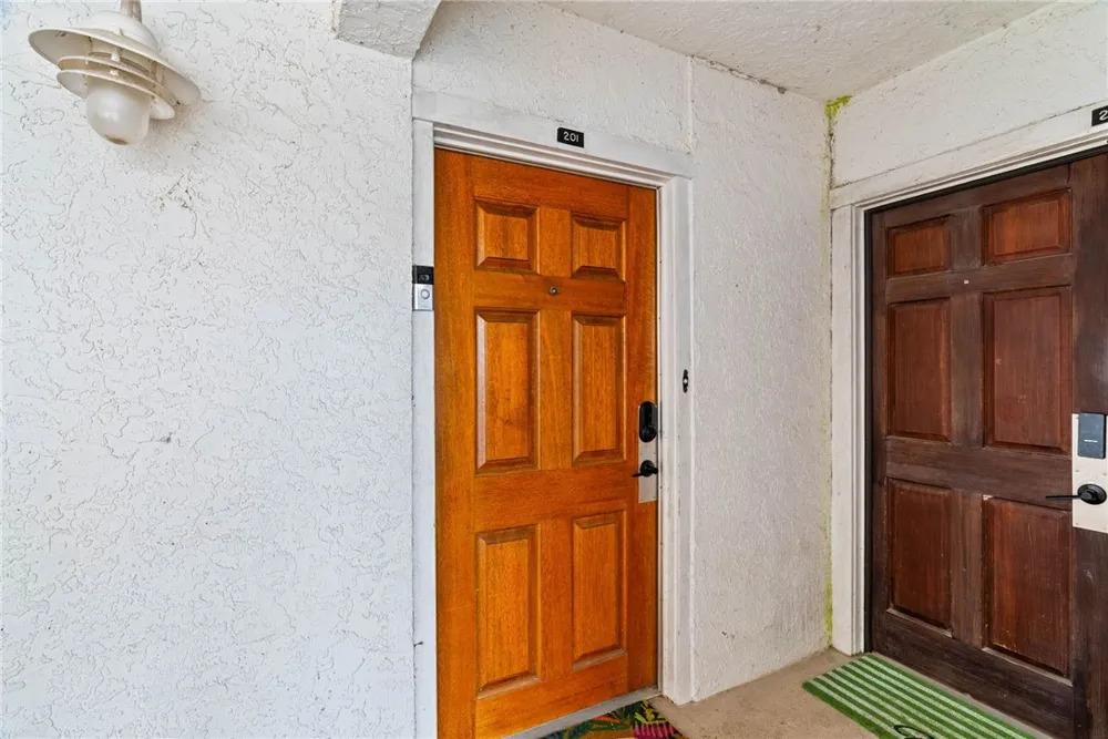 14401 Commodores Drive #201 Corpus Christi, TX 78418