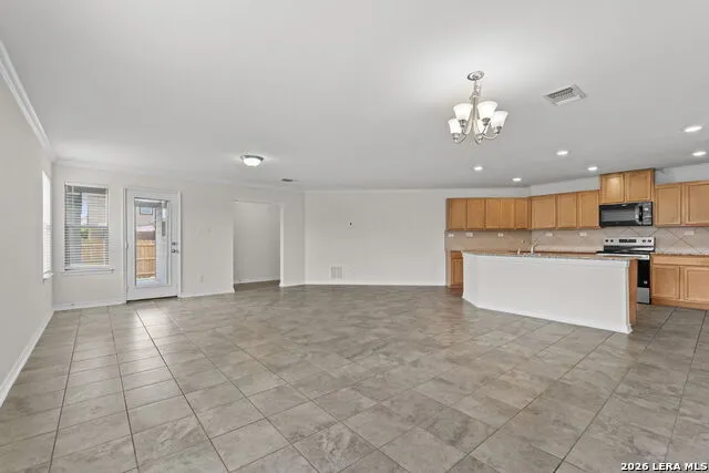 2098 Wind Chime Way New Braunfels, TX 78130