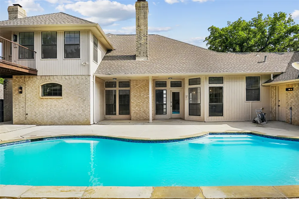 6006 Millwood Drive Arlington, TX 76016