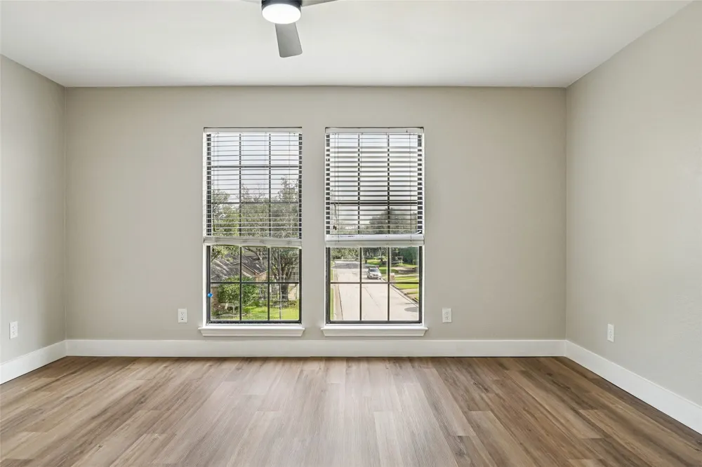 6006 Millwood Drive Arlington, TX 76016