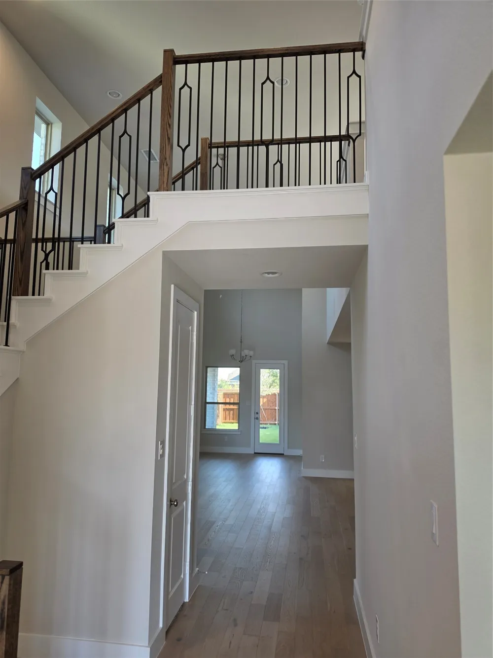 1636 Cornwall Avenue Fort Worth, TX 76052
