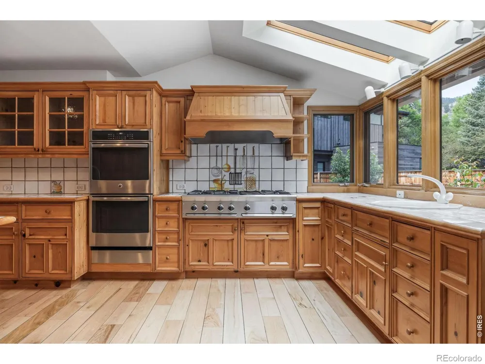 543 Linden Park Drive Boulder, CO 80304