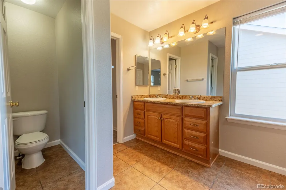 19365 E Lasalle Place Aurora, CO 80013