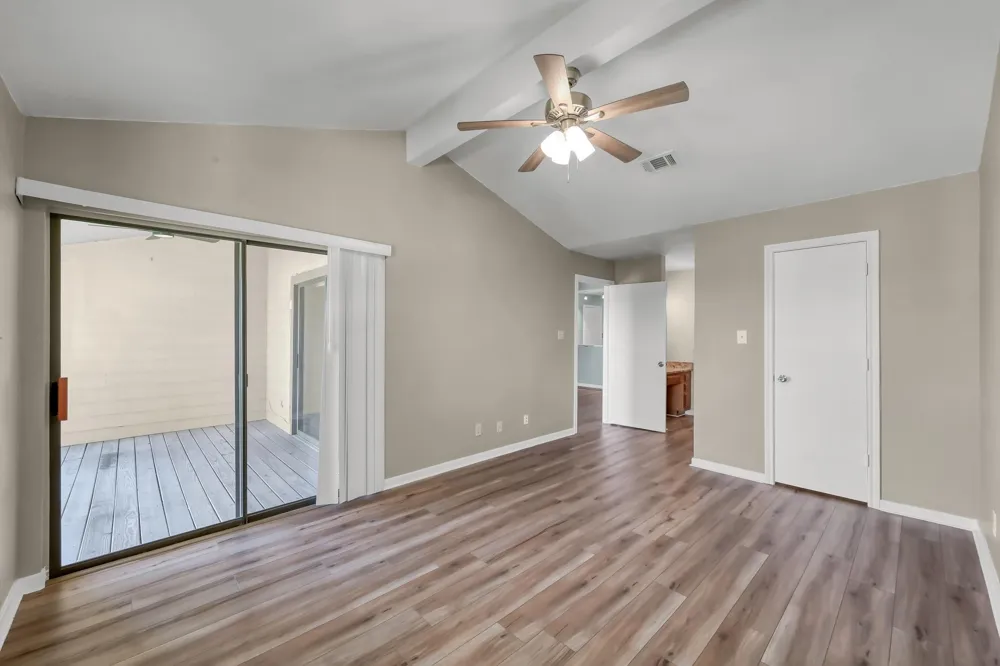 301 Lakeview Terrace Conroe, TX 77356