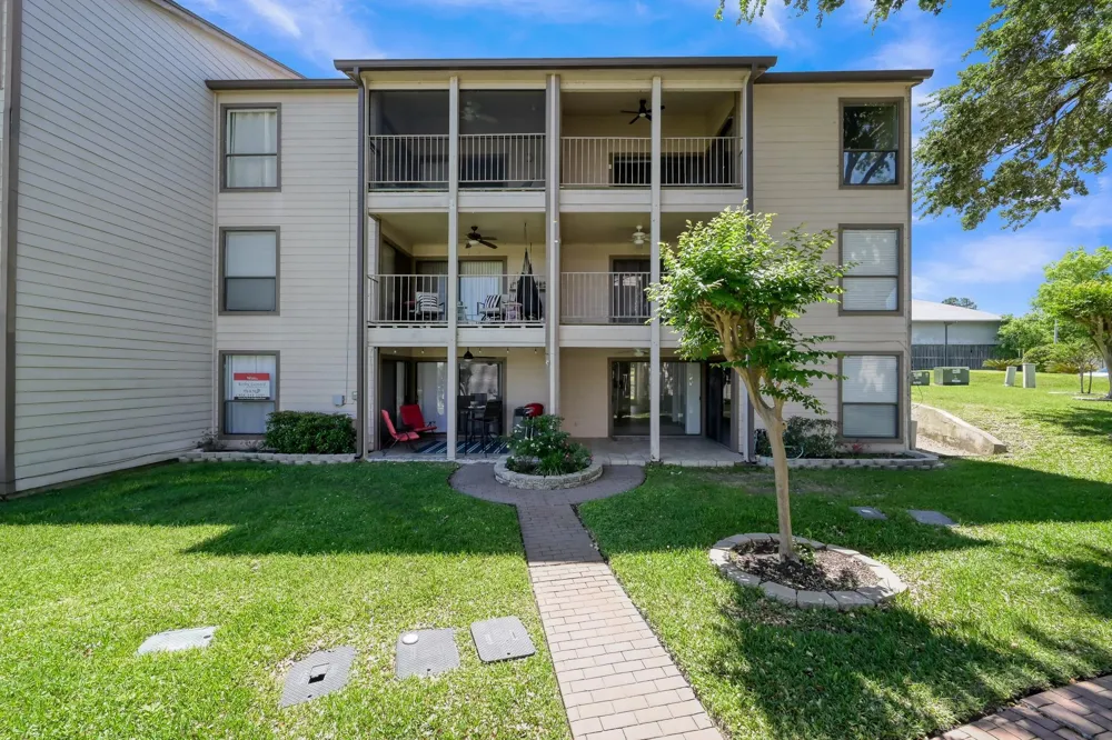 301 Lakeview Terrace Conroe, TX 77356