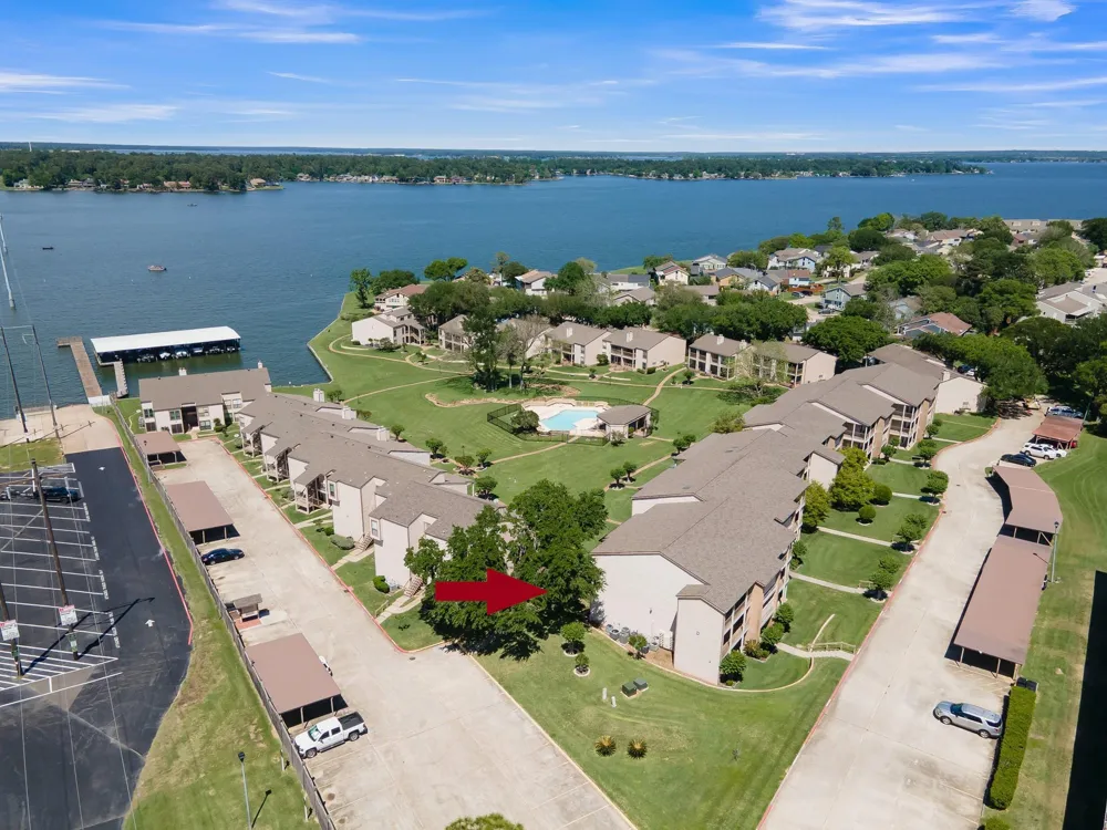 301 Lakeview Terrace Conroe, TX 77356