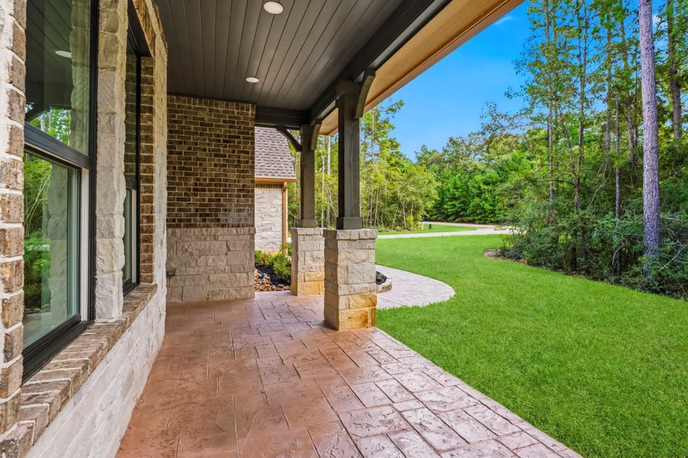 12956 Shady Woods Court Montgomery, TX 77316