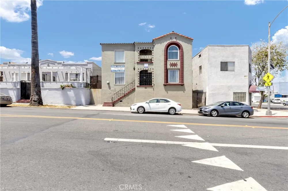 1211 Magnolia Avenue Long Beach, CA 90813