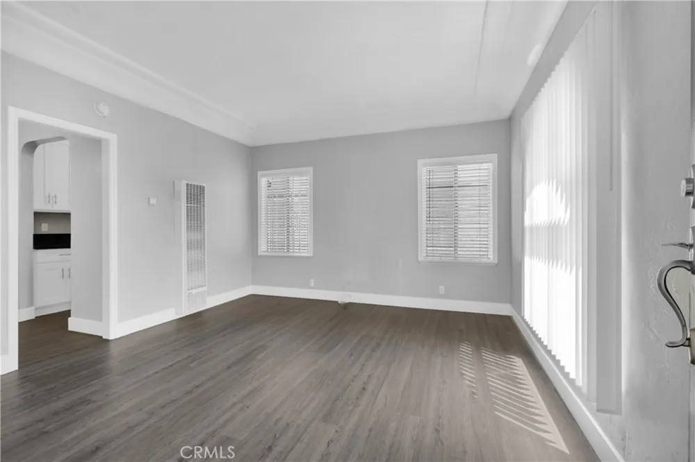 1211 Magnolia Avenue Long Beach, CA 90813
