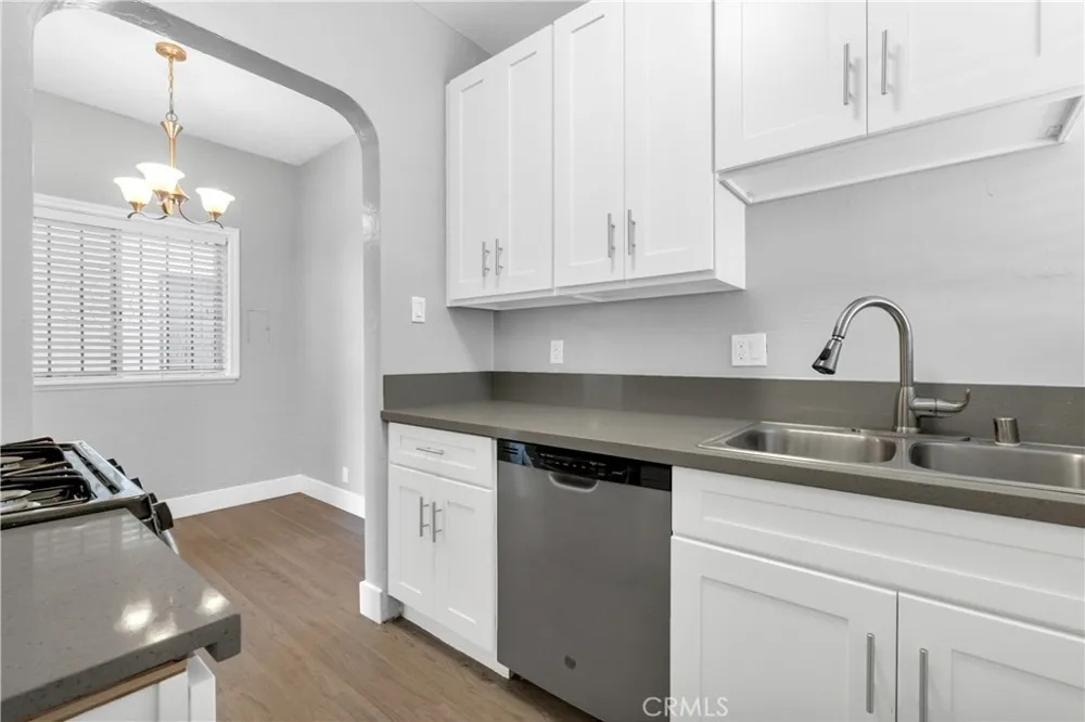 1211 Magnolia Avenue Long Beach, CA 90813