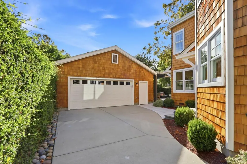 1484 Rosecrest Terrace San Jose, CA 95126