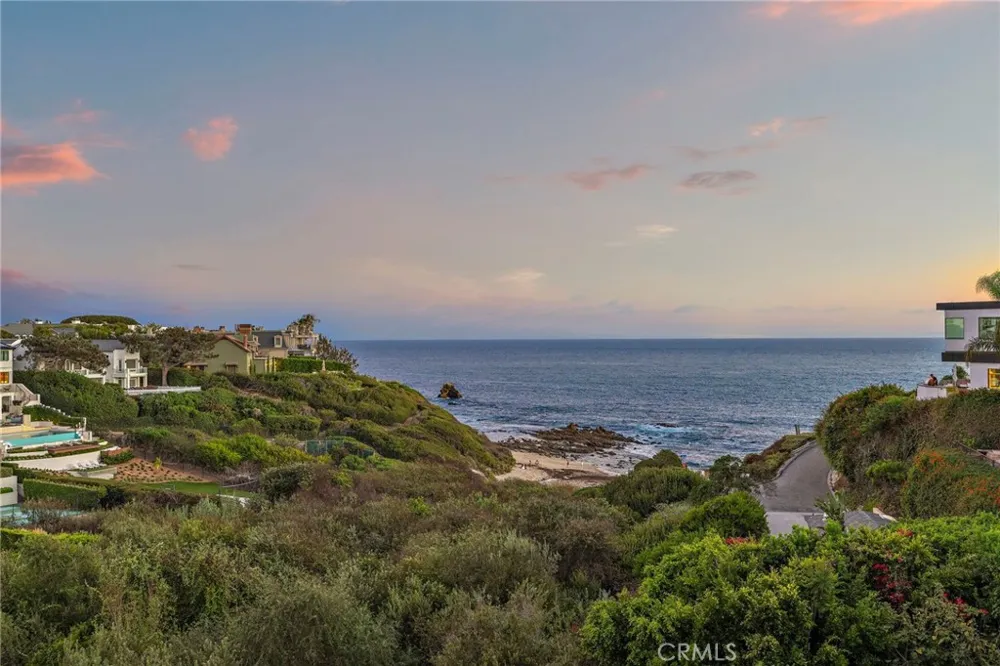 232 Hazel Corona del Mar, CA 92625