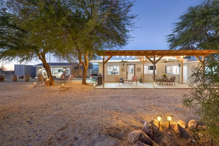 69450 Amboy Road 29 Palms, CA 92277