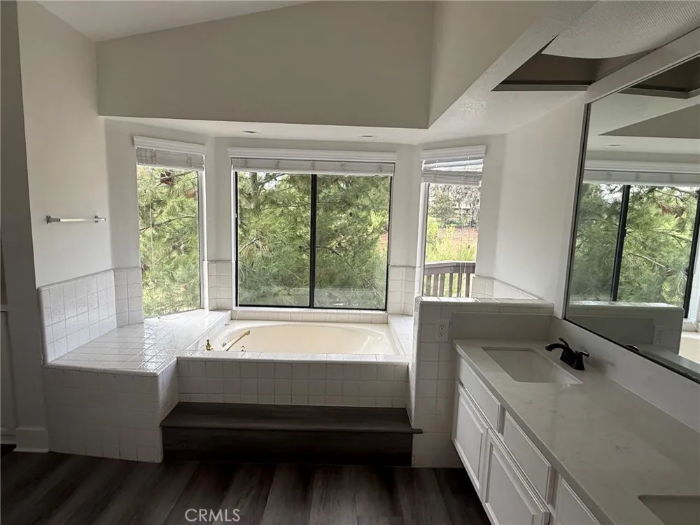 23298 Stony Creek Moreno Valley, CA 92557