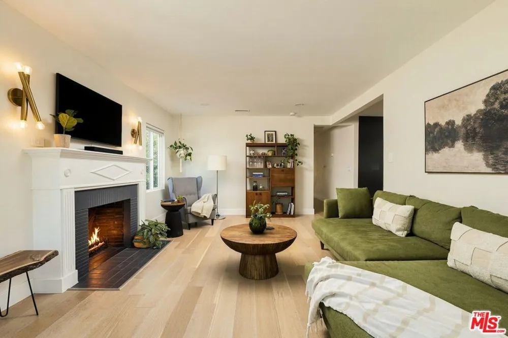 3536 West Boulevard Los Angeles, CA 90016