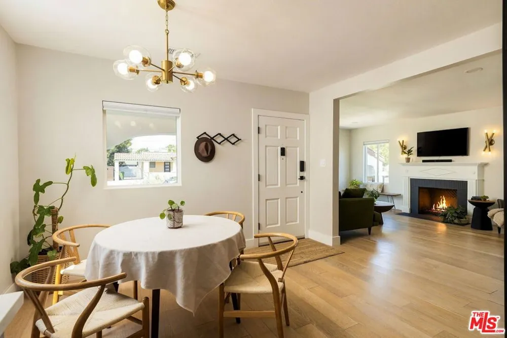 3536 West Boulevard Los Angeles, CA 90016