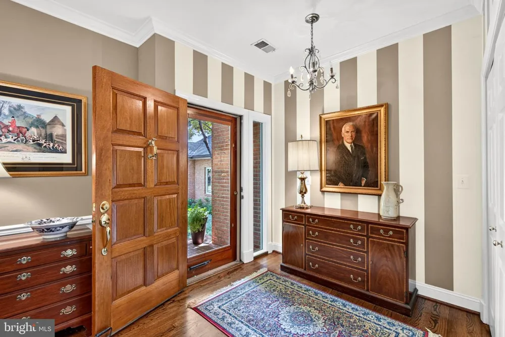 18 SEMINARY DRIVE Lutherville Timonium, MD 21093