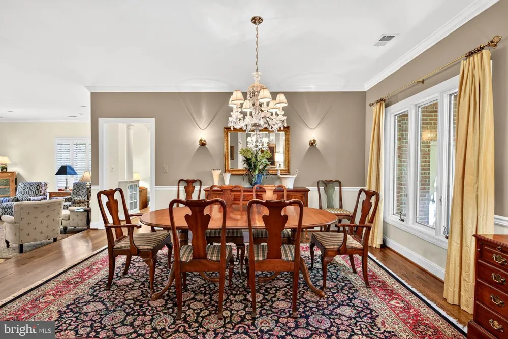 18 SEMINARY DRIVE Lutherville Timonium, MD 21093