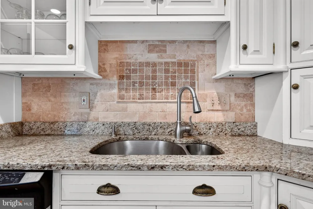18 SEMINARY DRIVE Lutherville Timonium, MD 21093