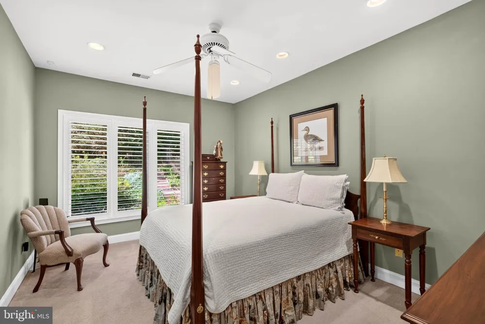 18 SEMINARY DRIVE Lutherville Timonium, MD 21093