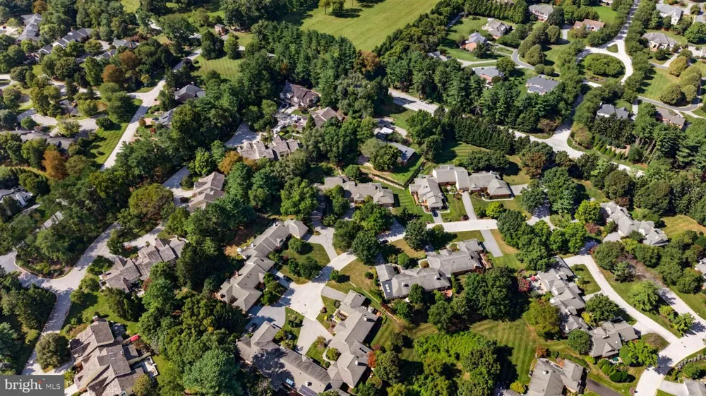 18 SEMINARY DRIVE Lutherville Timonium, MD 21093